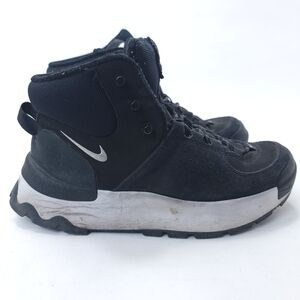 Nike Womens Size 8 Black White Sneakers Boots City Classic DQ5601-001